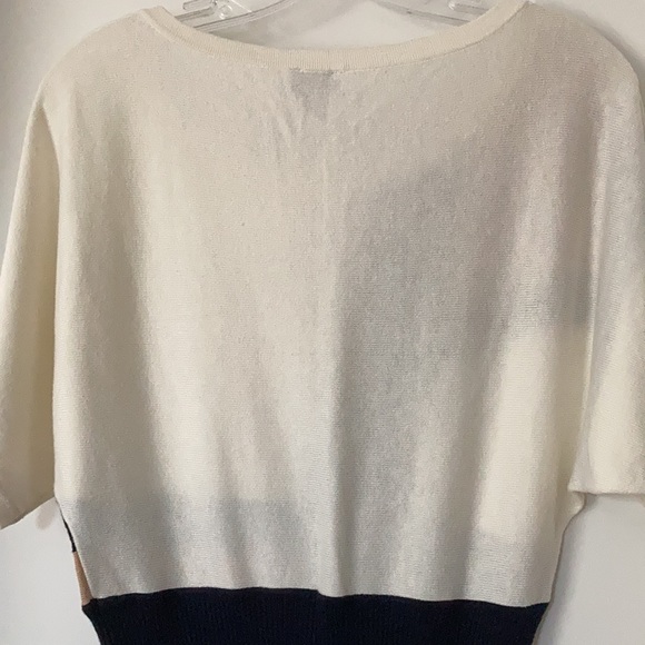 Beautiful Sweater/Top,size-S,Cream/Black/Beige - Picture 9 of 9
